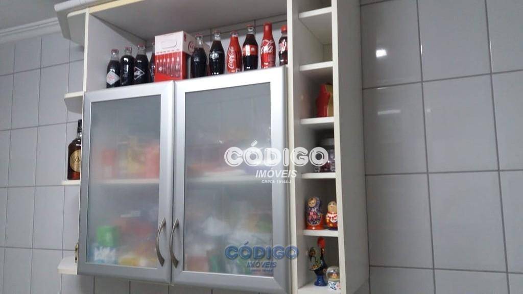 Apartamento à venda com 2 quartos, 74m² - Foto 10