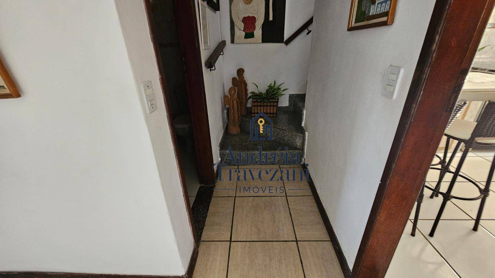 Casa de Condomínio à venda com 4 quartos, 287m² - Foto 25