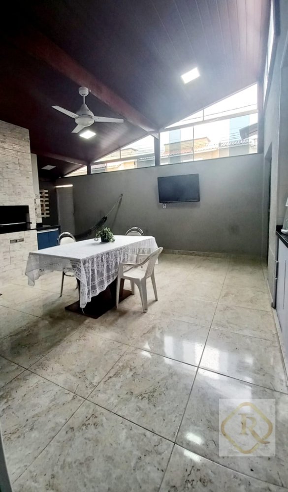 Casa à venda com 3 quartos, 66m² - Foto 15