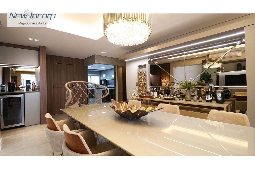 Apartamento à venda com 4 quartos, 238m² - Foto 19