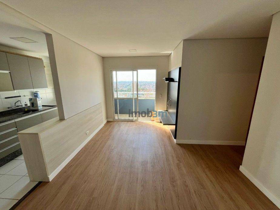 Apartamento para alugar com 3 quartos, 69m² - Foto 1