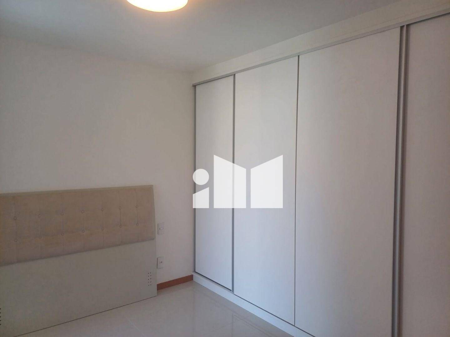 Apartamento à venda com 3 quartos, 111m² - Foto 17