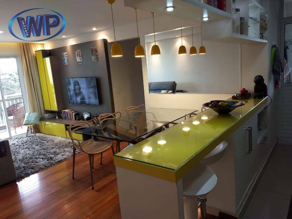 Apartamento à venda com 3 quartos, 72m² - Foto 1