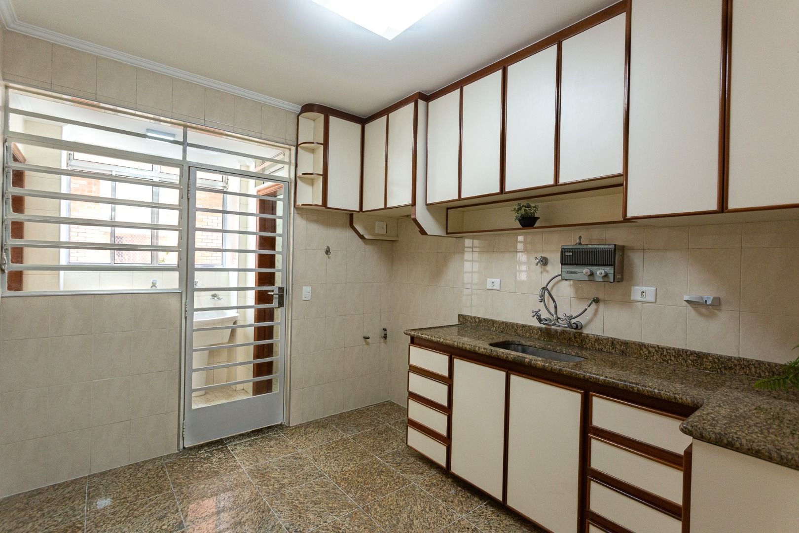 Apartamento à venda com 2 quartos, 87m² - Foto 8