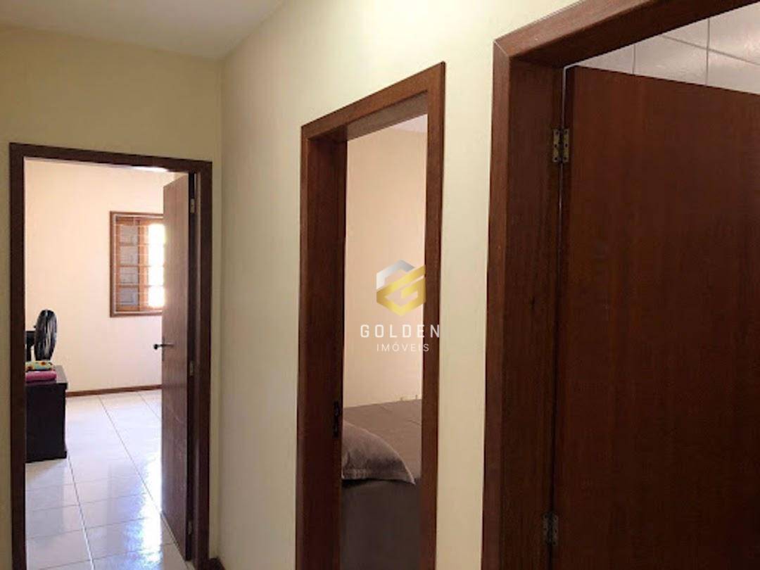 Casa à venda com 2 quartos, 104m² - Foto 24