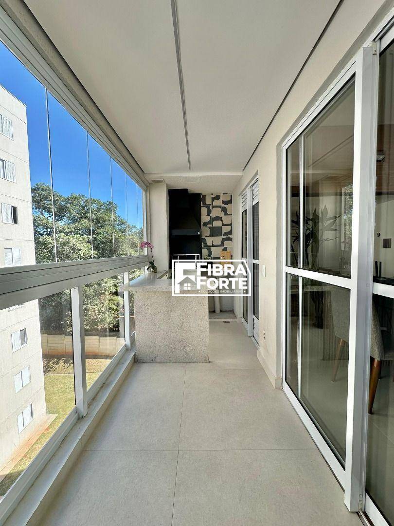 Apartamento à venda com 2 quartos, 80m² - Foto 1