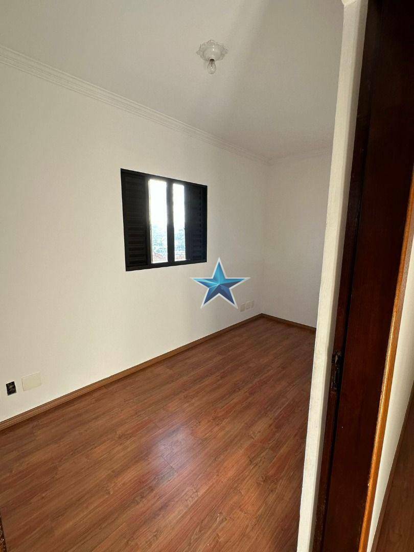 Sobrado à venda com 4 quartos, 224m² - Foto 12