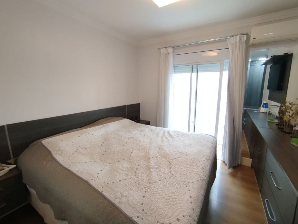 Apartamento à venda com 3 quartos, 146m² - Foto 22