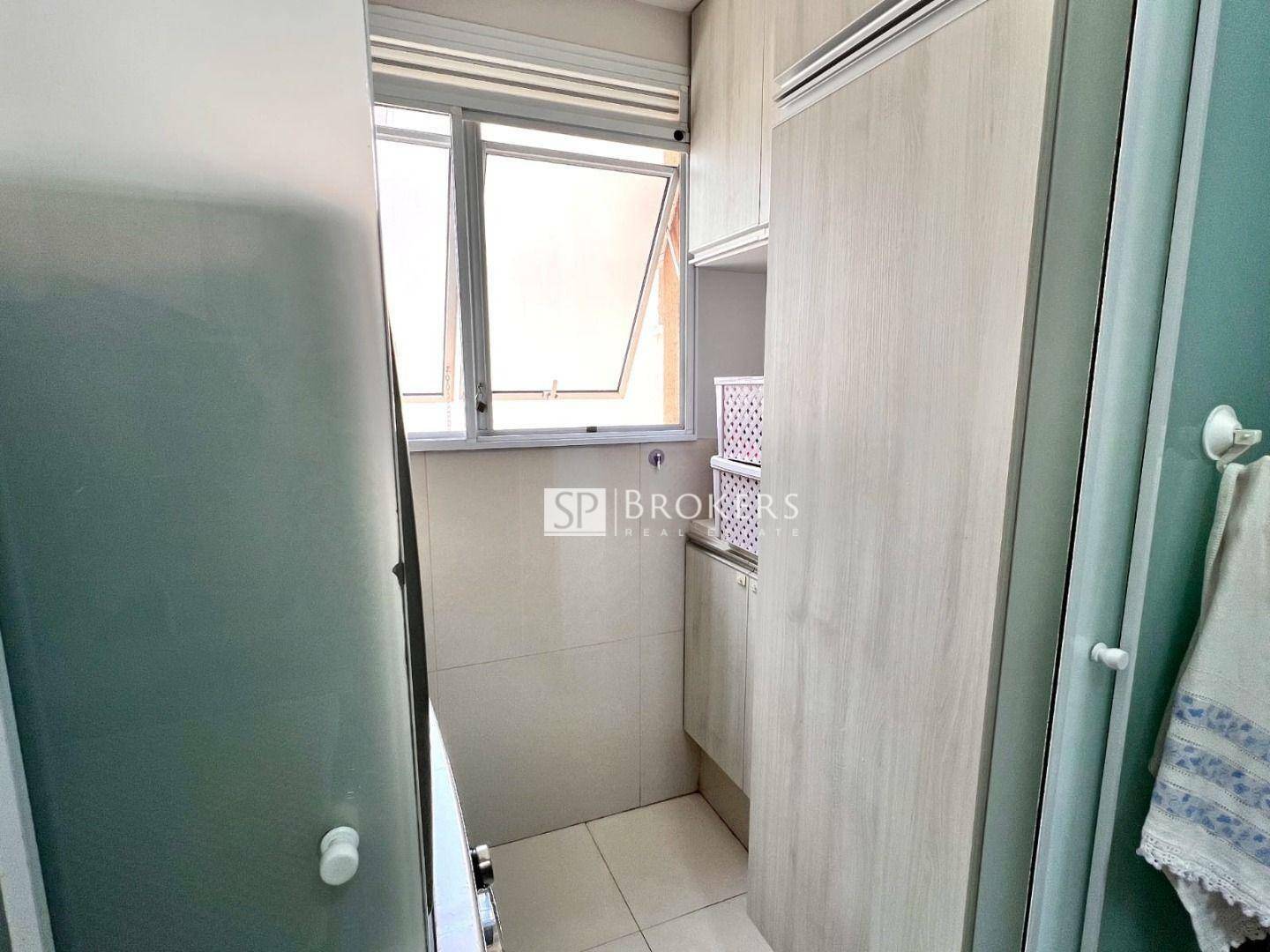 Apartamento à venda com 3 quartos, 75m² - Foto 3