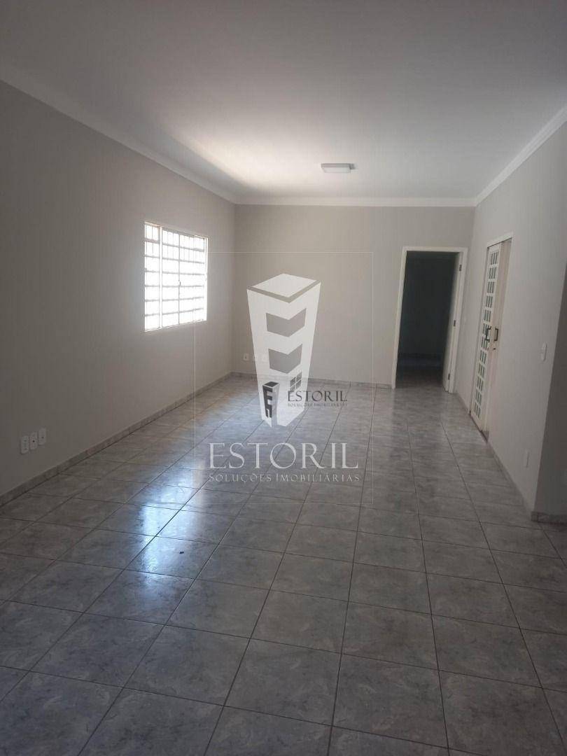 Casa à venda com 3 quartos, 308M2 - Foto 7