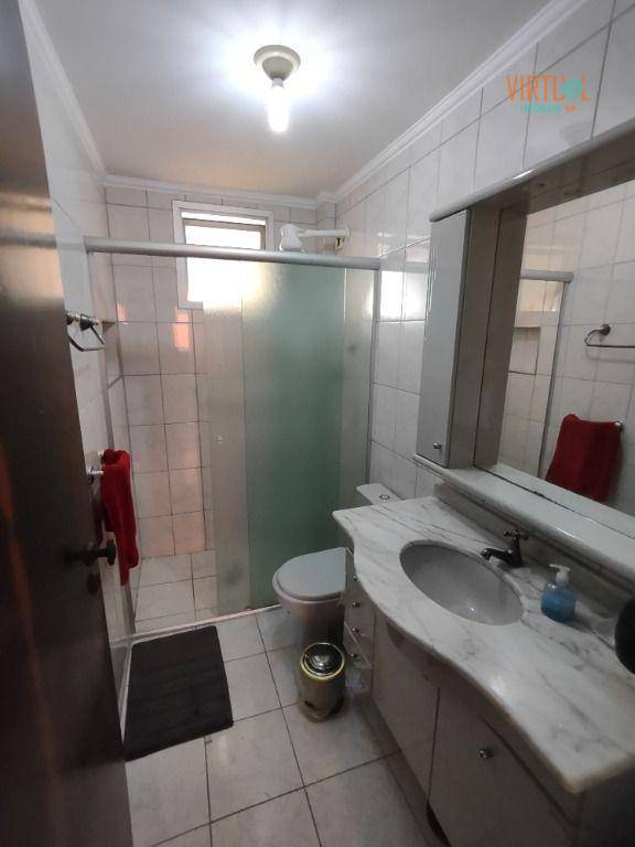 Apartamento à venda com 3 quartos, 85m² - Foto 12