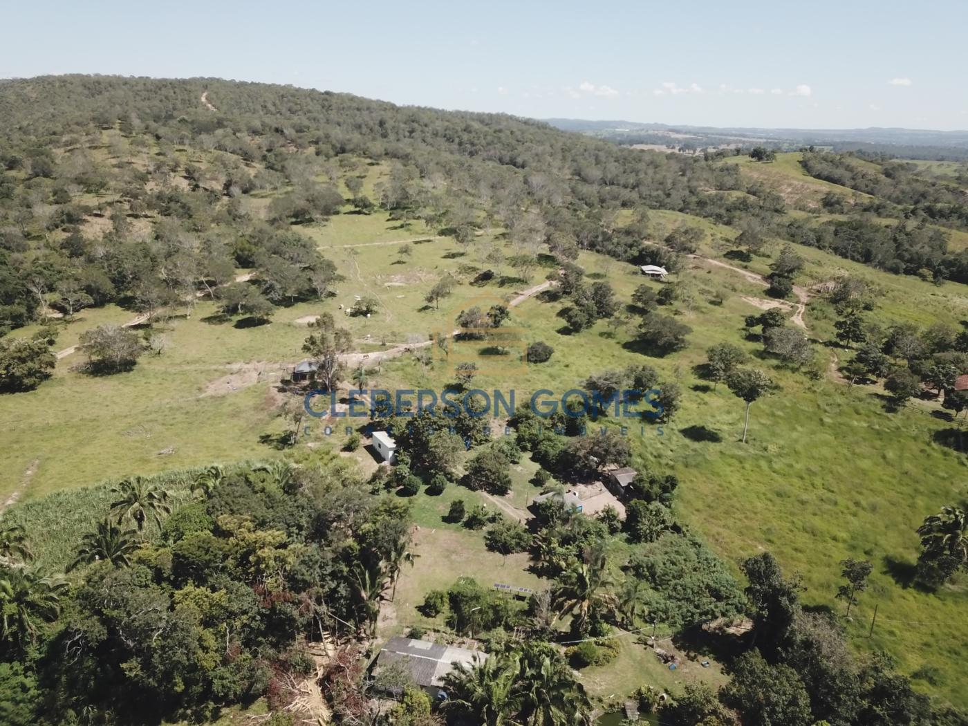 Chácara à venda com 4 quartos, 3m² - Foto 44