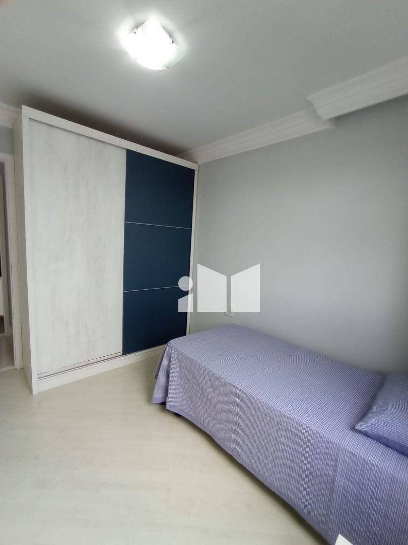 Apartamento para alugar com 2 quartos, 95m² - Foto 11