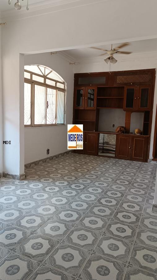 Casa à venda com 2 quartos, 80m² - Foto 12