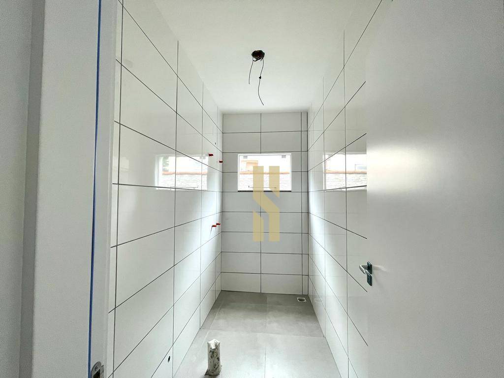 Casa à venda com 3 quartos, 81m² - Foto 29