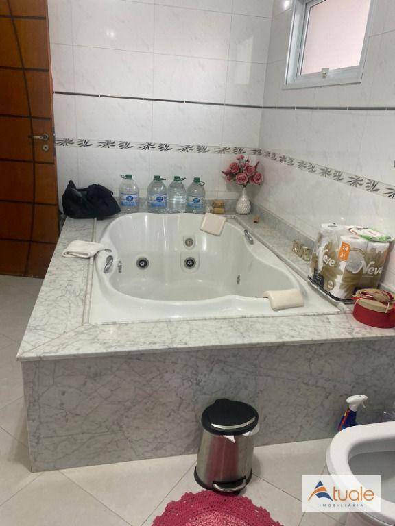 Casa de Condomínio à venda com 3 quartos, 350m² - Foto 33