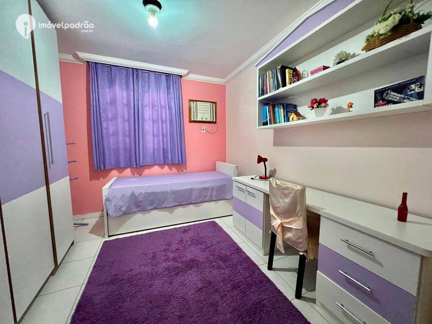 Casa de Condomínio à venda com 5 quartos, 300m² - Foto 16