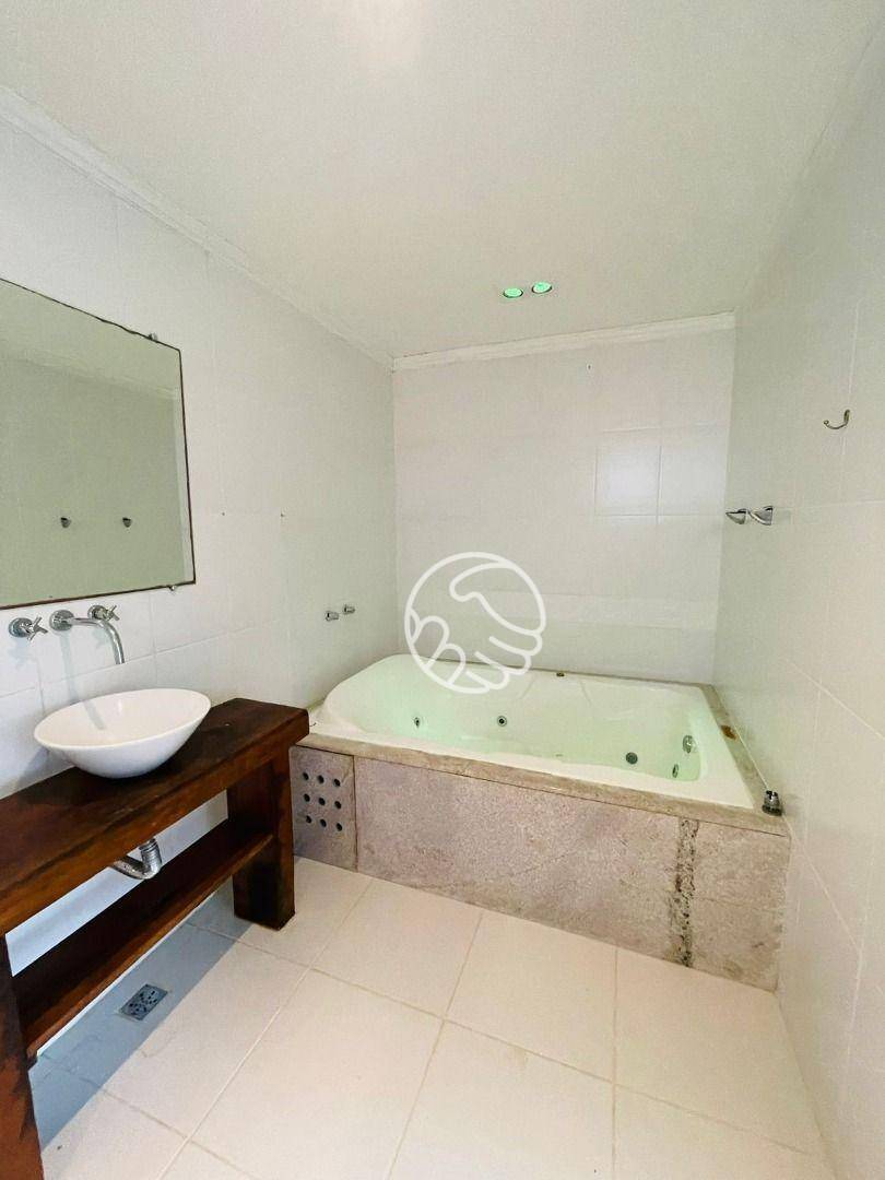 Sítio, 10 quartos, 750 m² - Foto 25