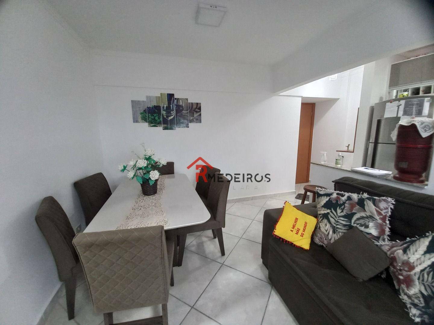 Apartamento à venda com 2 quartos, 61m² - Foto 3