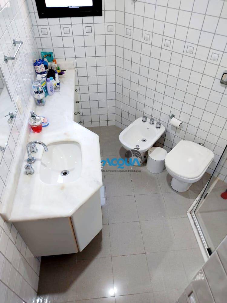 Apartamento à venda com 3 quartos, 150m² - Foto 8