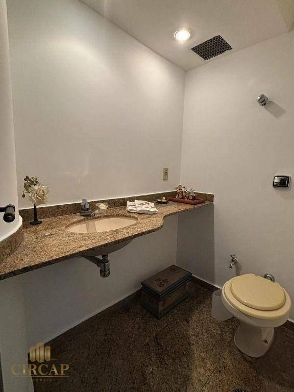 Apartamento à venda com 2 quartos, 218m² - Foto 8