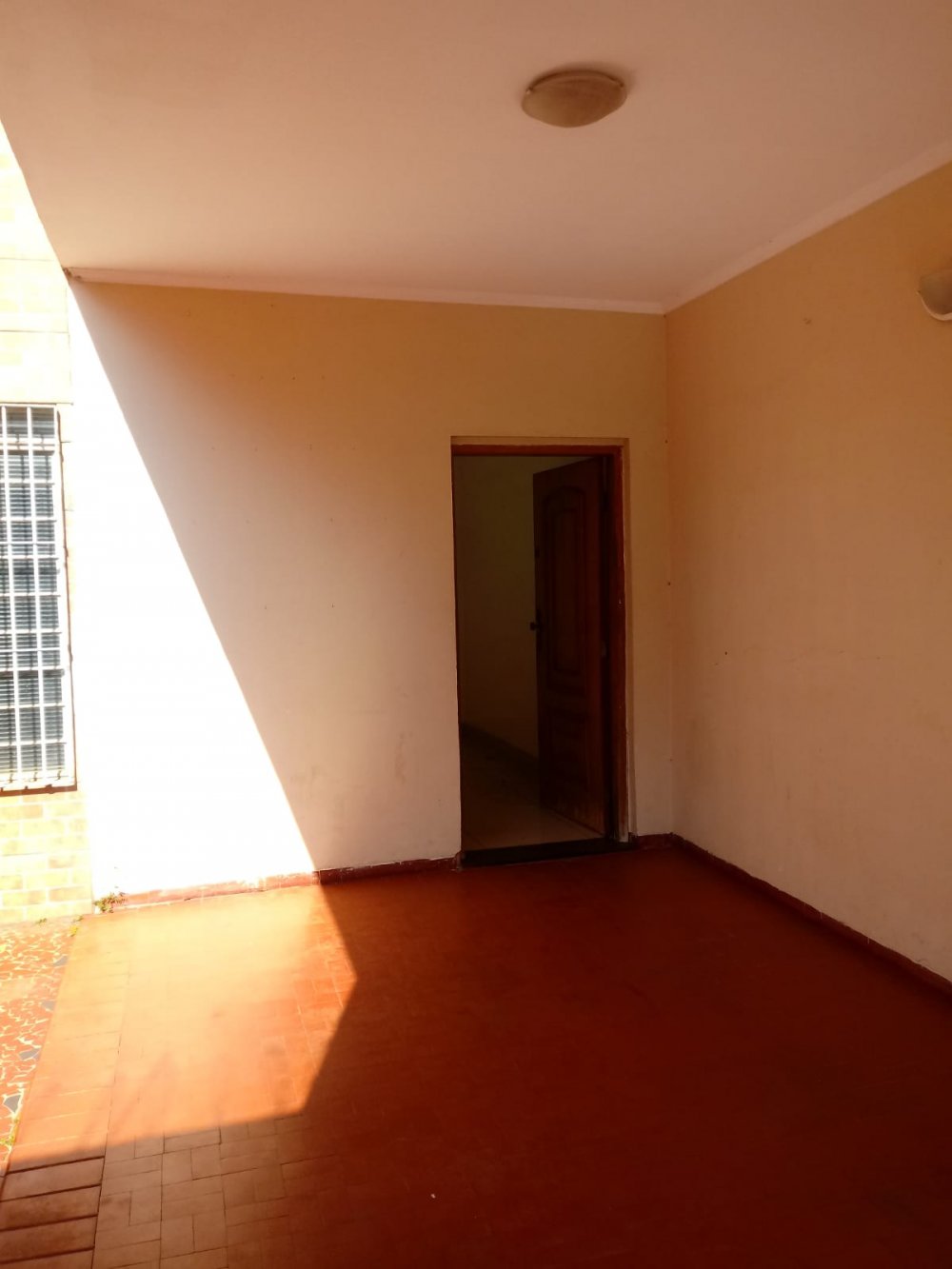 Sobrado para alugar com 3 quartos, 250m² - Foto 2