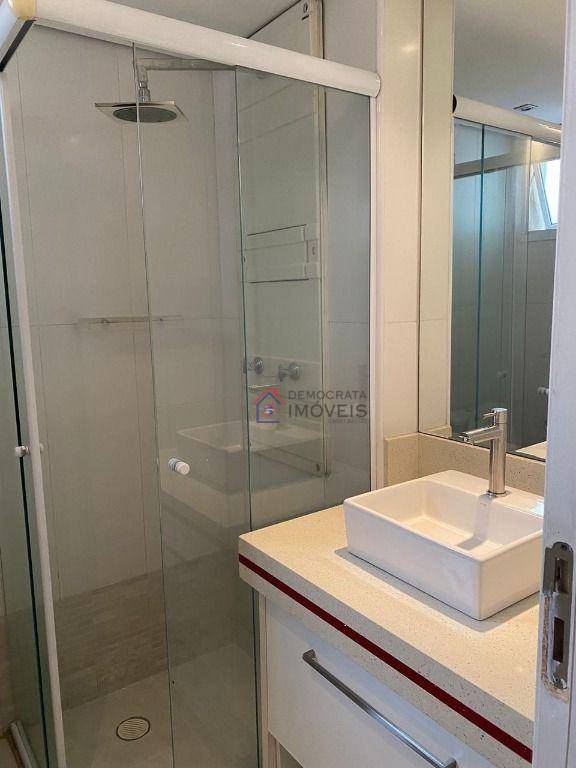 Apartamento à venda com 3 quartos, 110m² - Foto 19