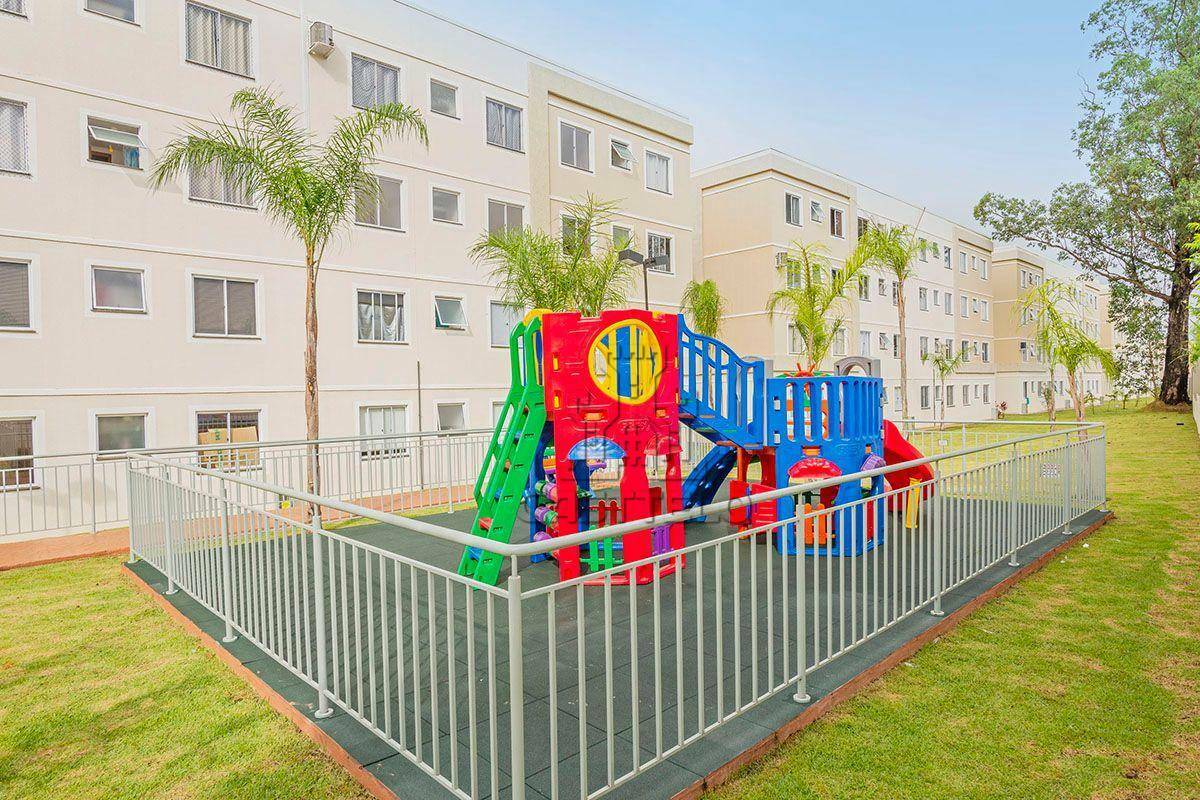 Apartamento à venda com 2 quartos, 42m² - Foto 4