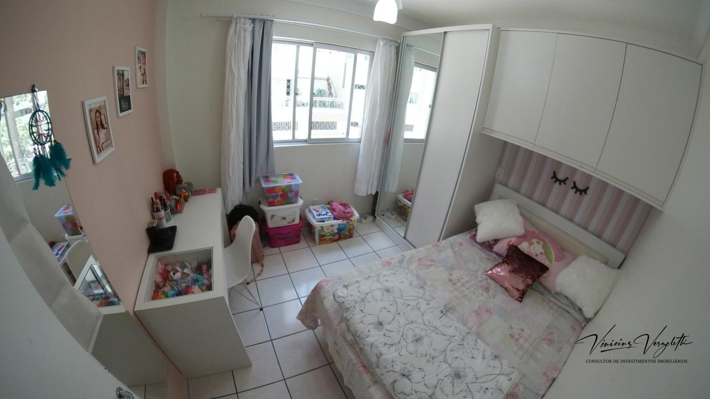 Apartamento para alugar com 3 quartos, 115m² - Foto 12