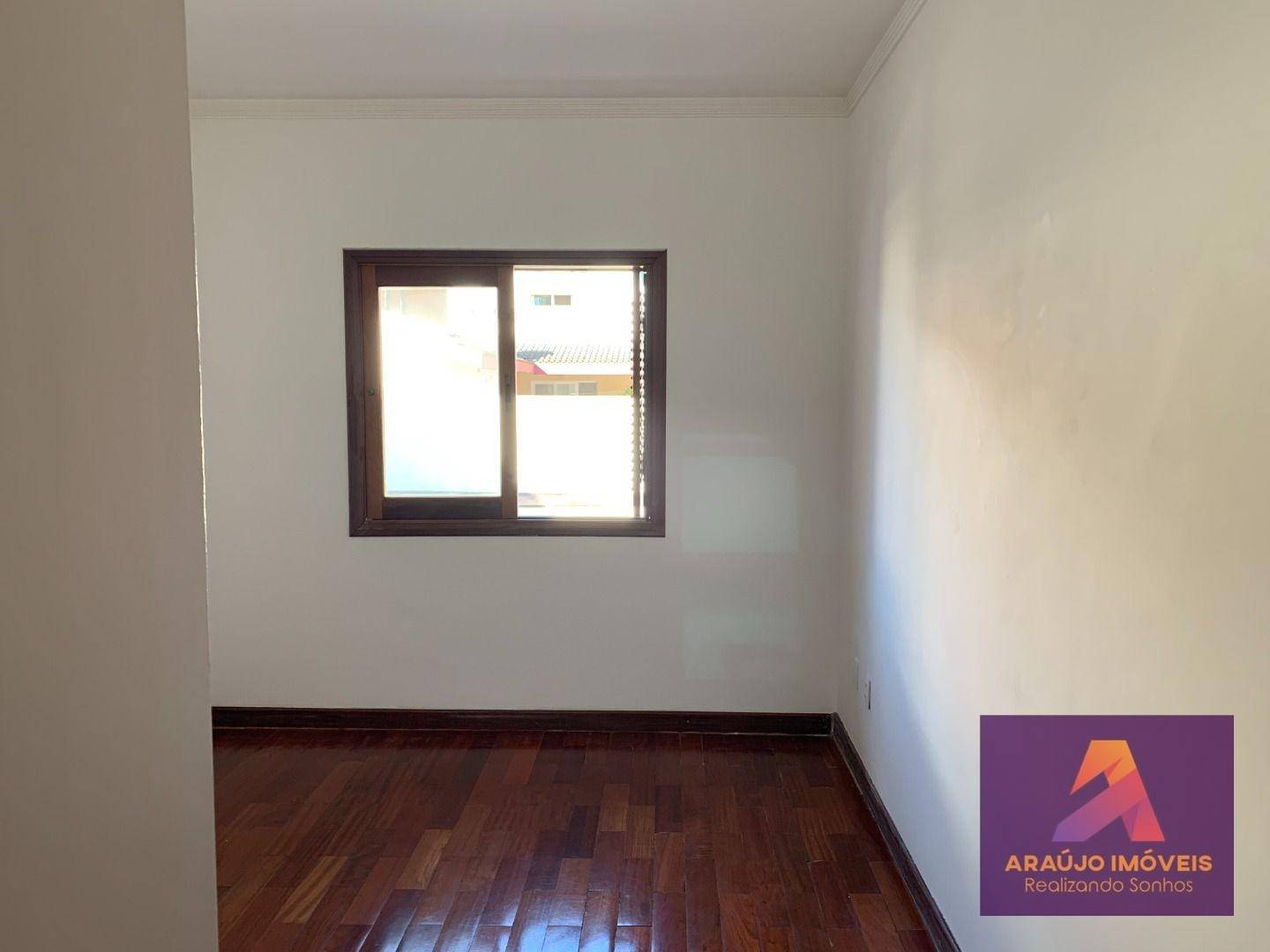 Casa de Condomínio à venda com 4 quartos, 300m² - Foto 16