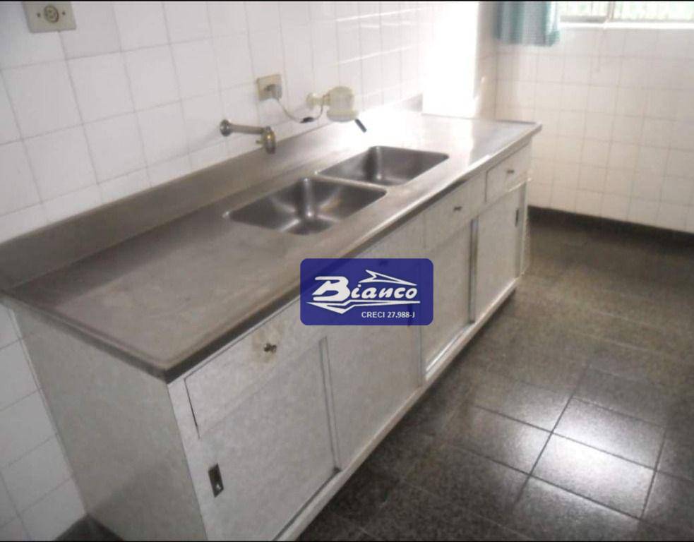 Casa à venda com 4 quartos, 105m² - Foto 10
