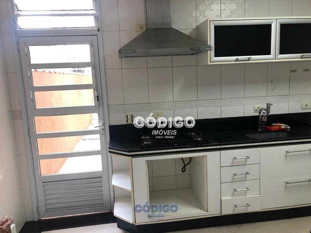 Casa à venda com 4 quartos, 93m² - Foto 14