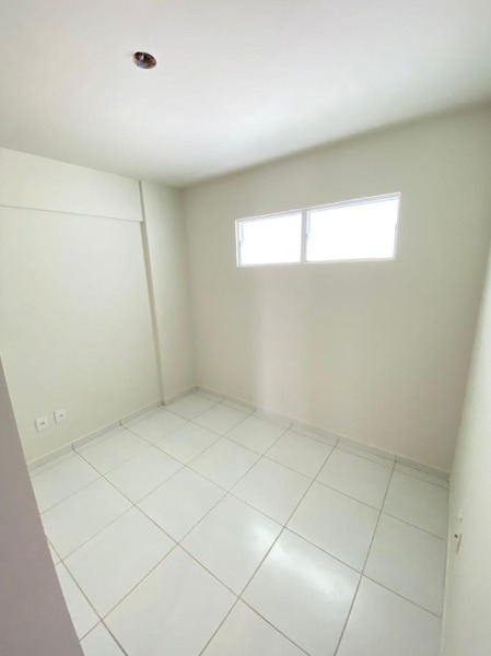 Apartamento à venda com 2 quartos, 60m² - Foto 12