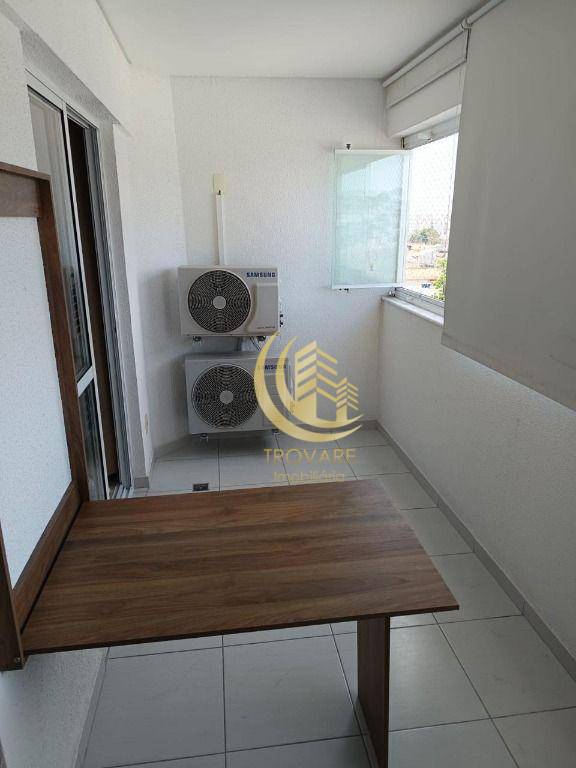 Apartamento à venda com 2 quartos, 75m² - Foto 11