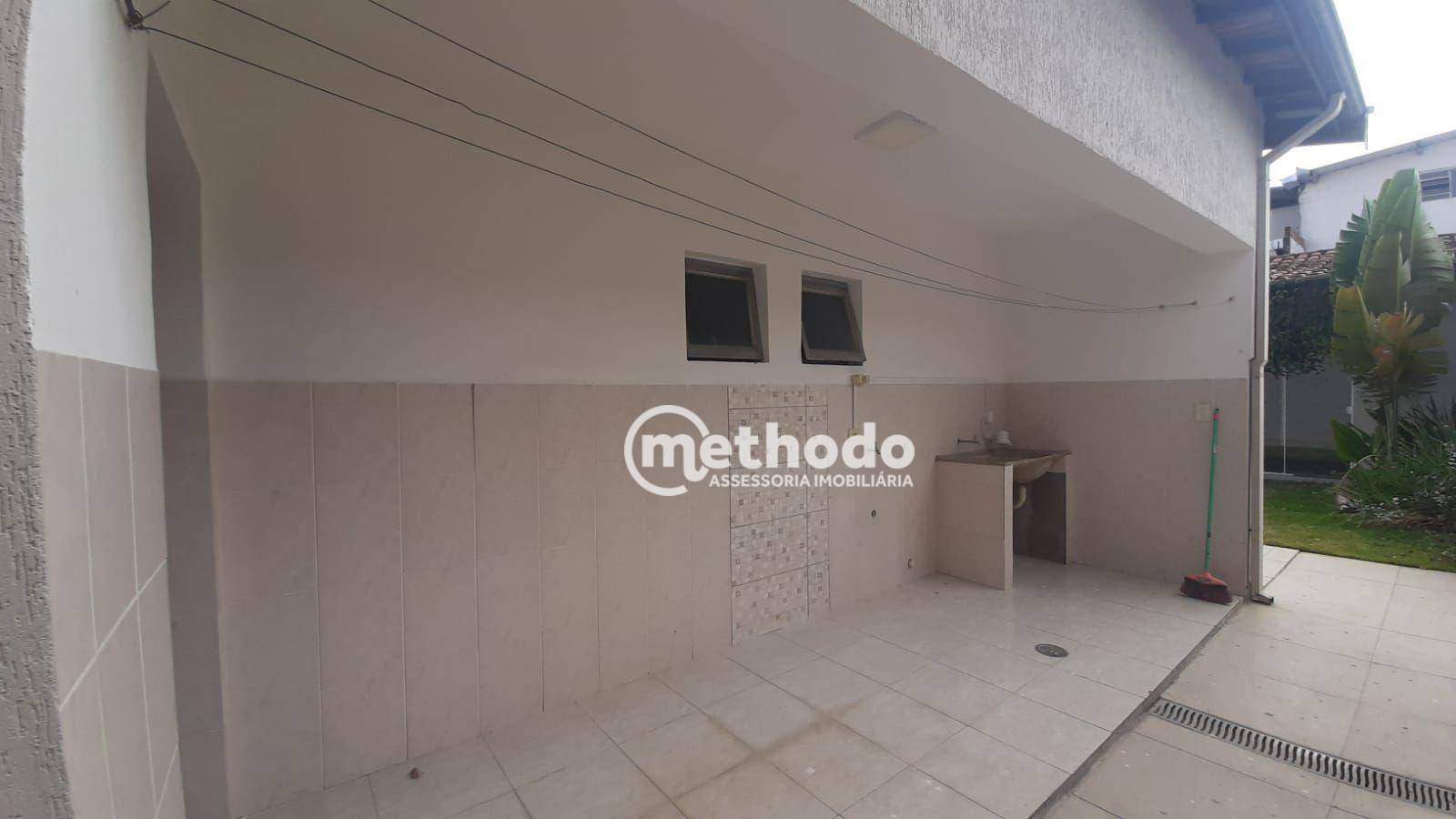 Casa à venda com 3 quartos, 200m² - Foto 47