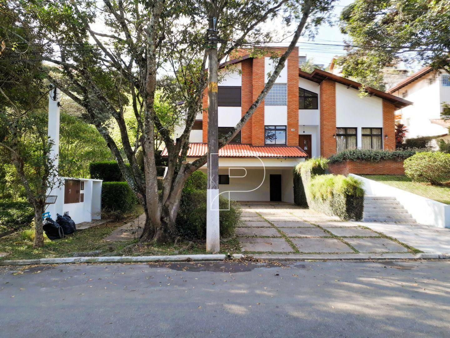 Casa de Condomínio à venda com 3 quartos, 360m² - Foto 2