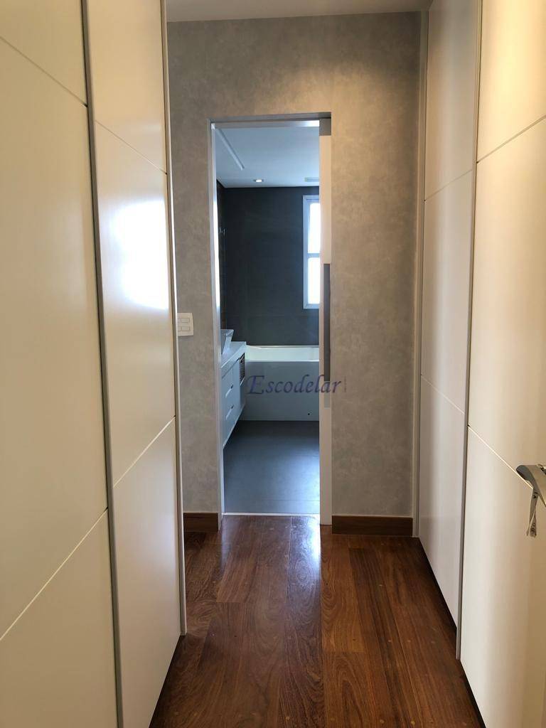 Apartamento à venda com 4 quartos, 201m² - Foto 24