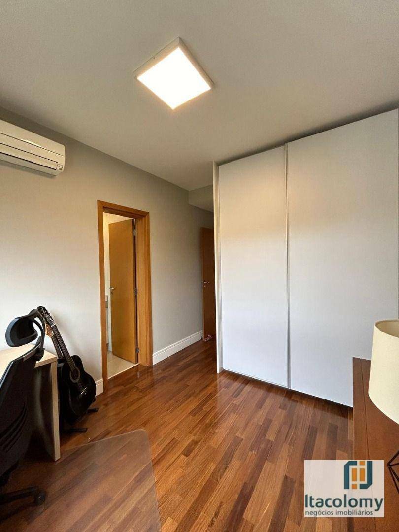 Apartamento à venda com 3 quartos, 156m² - Foto 17