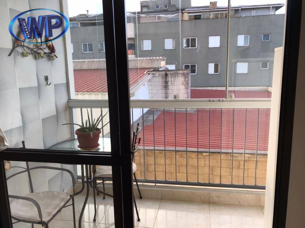 Apartamento à venda com 2 quartos, 80m² - Foto 17