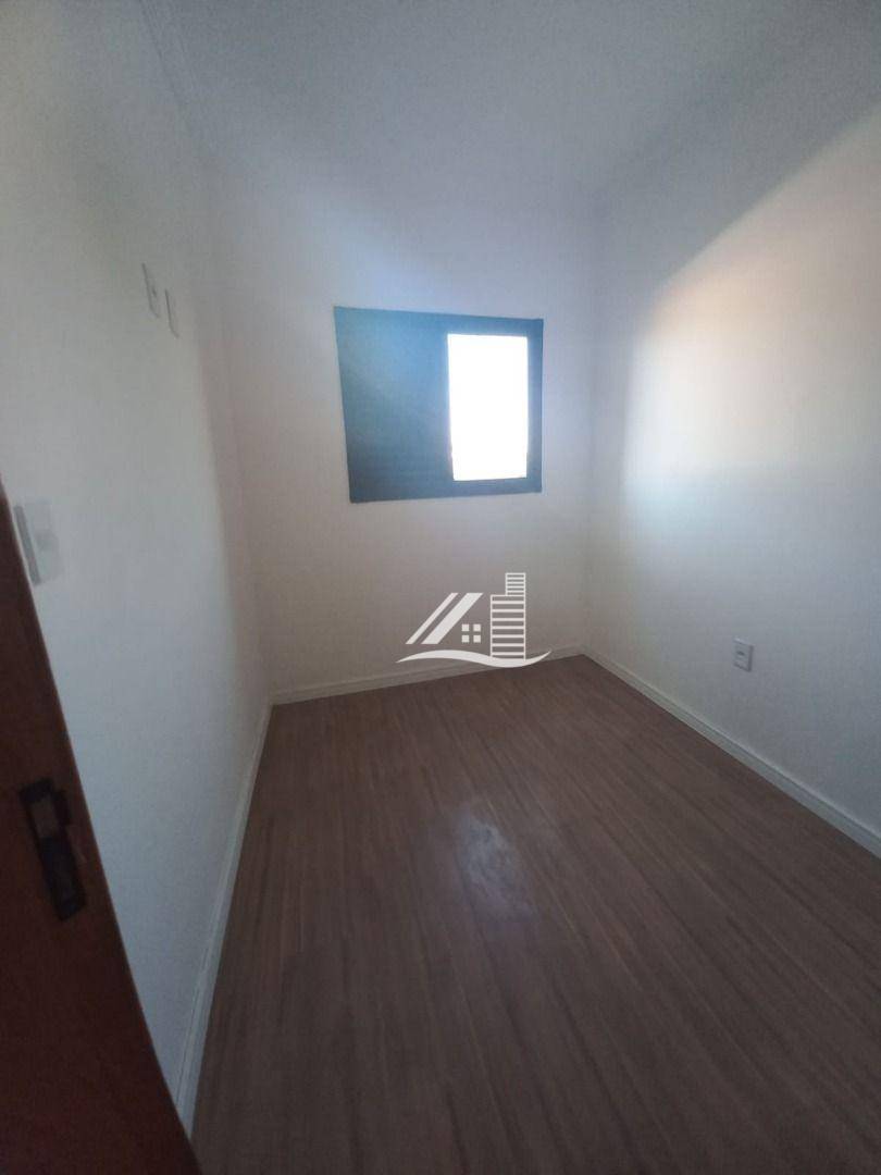 Apartamento à venda com 2 quartos, 46m² - Foto 4