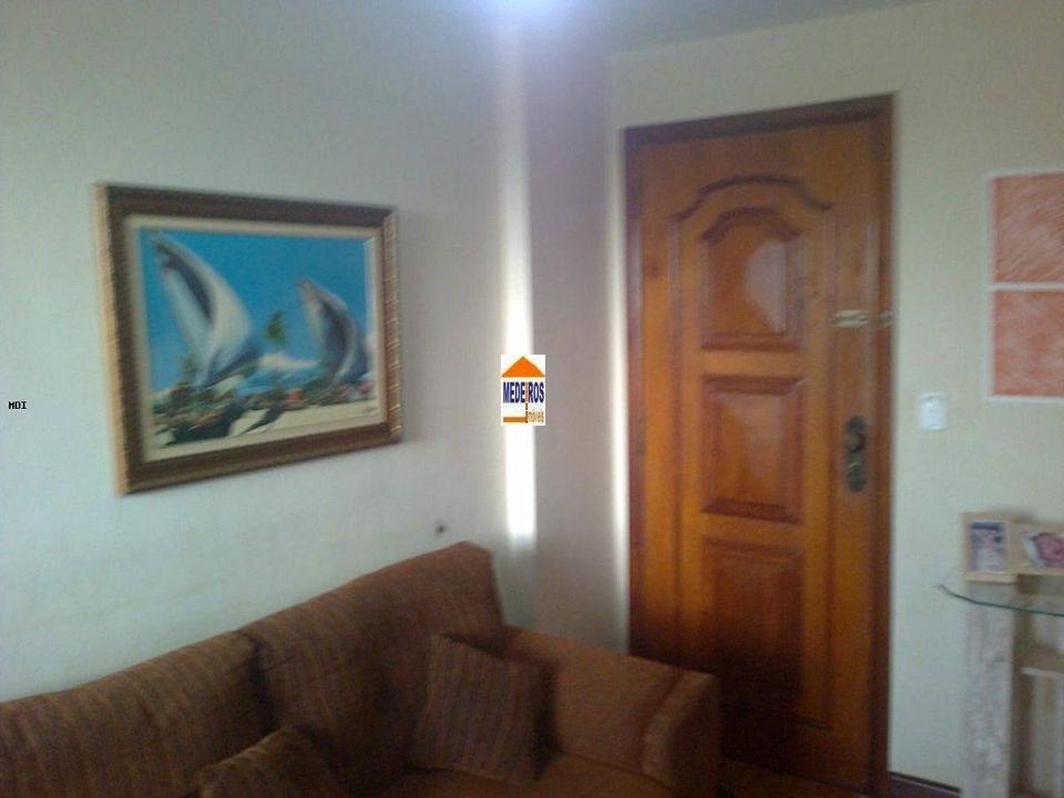 Apartamento à venda com 2 quartos, 70m² - Foto 9