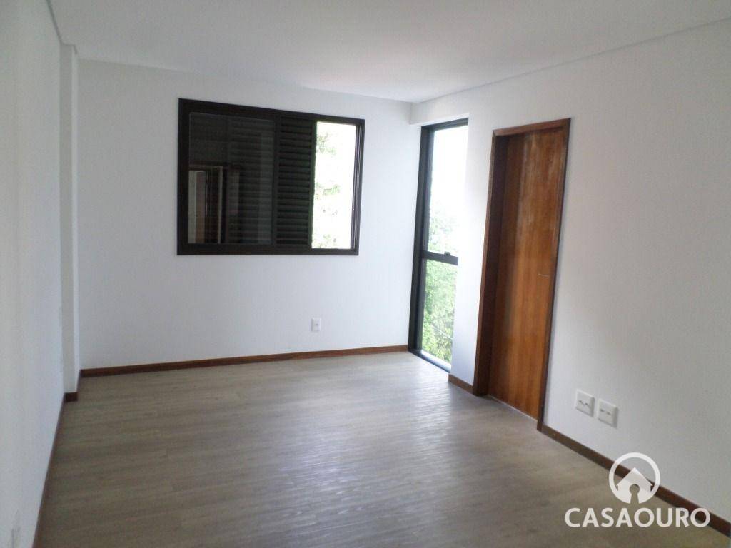 Apartamento à venda com 4 quartos, 135m² - Foto 24