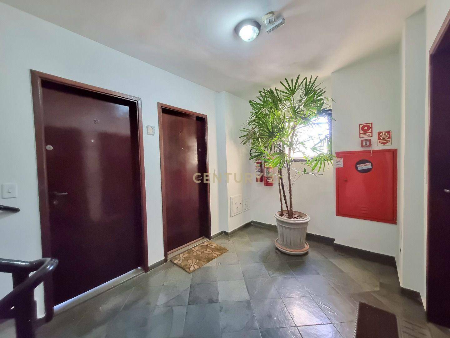Apartamento para alugar com 2 quartos, 65m² - Foto 23