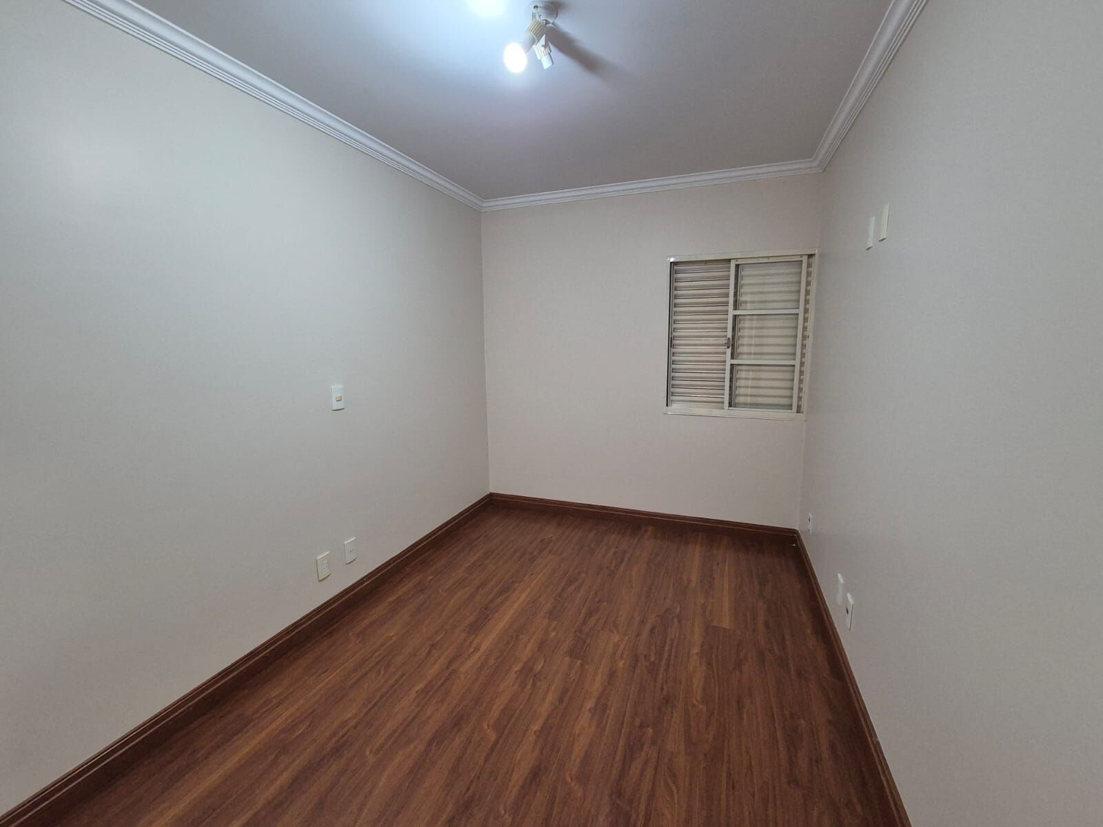 Apartamento para alugar com 3 quartos, 120m² - Foto 10