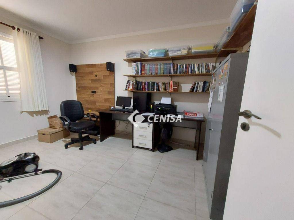 Casa à venda com 3 quartos, 166m² - Foto 14