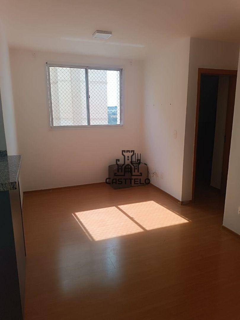 Apartamento à venda com 2 quartos, 46m² - Foto 3