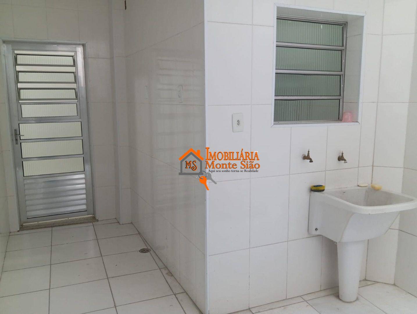 Sobrado à venda com 3 quartos, 230M2 - Foto 24