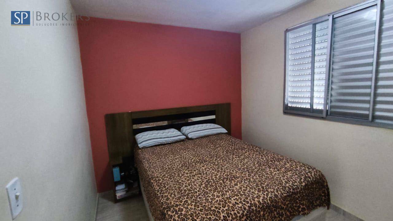 Apartamento à venda com 2 quartos, 45m² - Foto 11