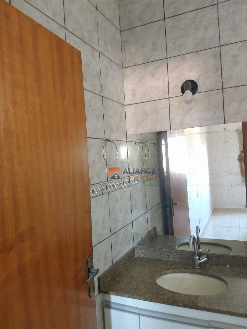 Apartamento à venda com 3 quartos, 97m² - Foto 24