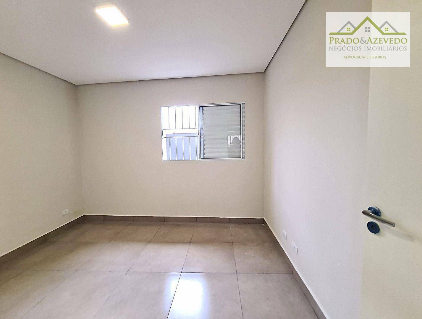 Casa para alugar com 1 quarto, 40m² - Foto 3